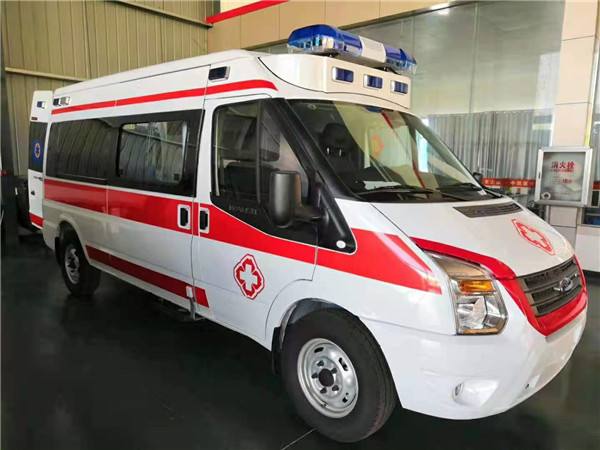 西华县福特V362救护车